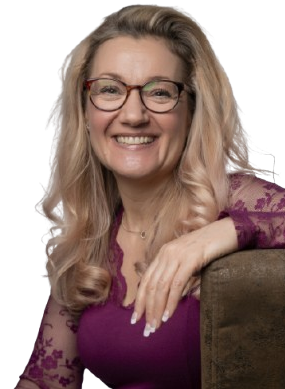 Nicki_Rowland_Photo-removebg-preview